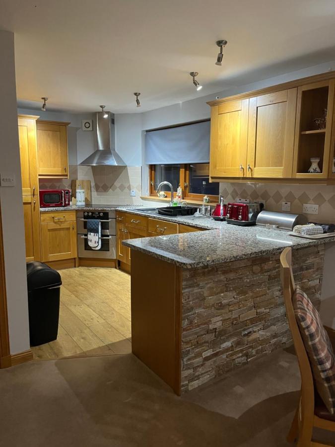 6 Canalside Apartments 포트 윌리엄 외부 사진
